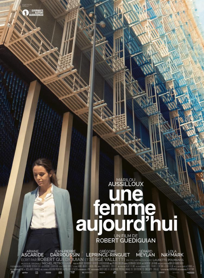 Une femme aujourd'hui